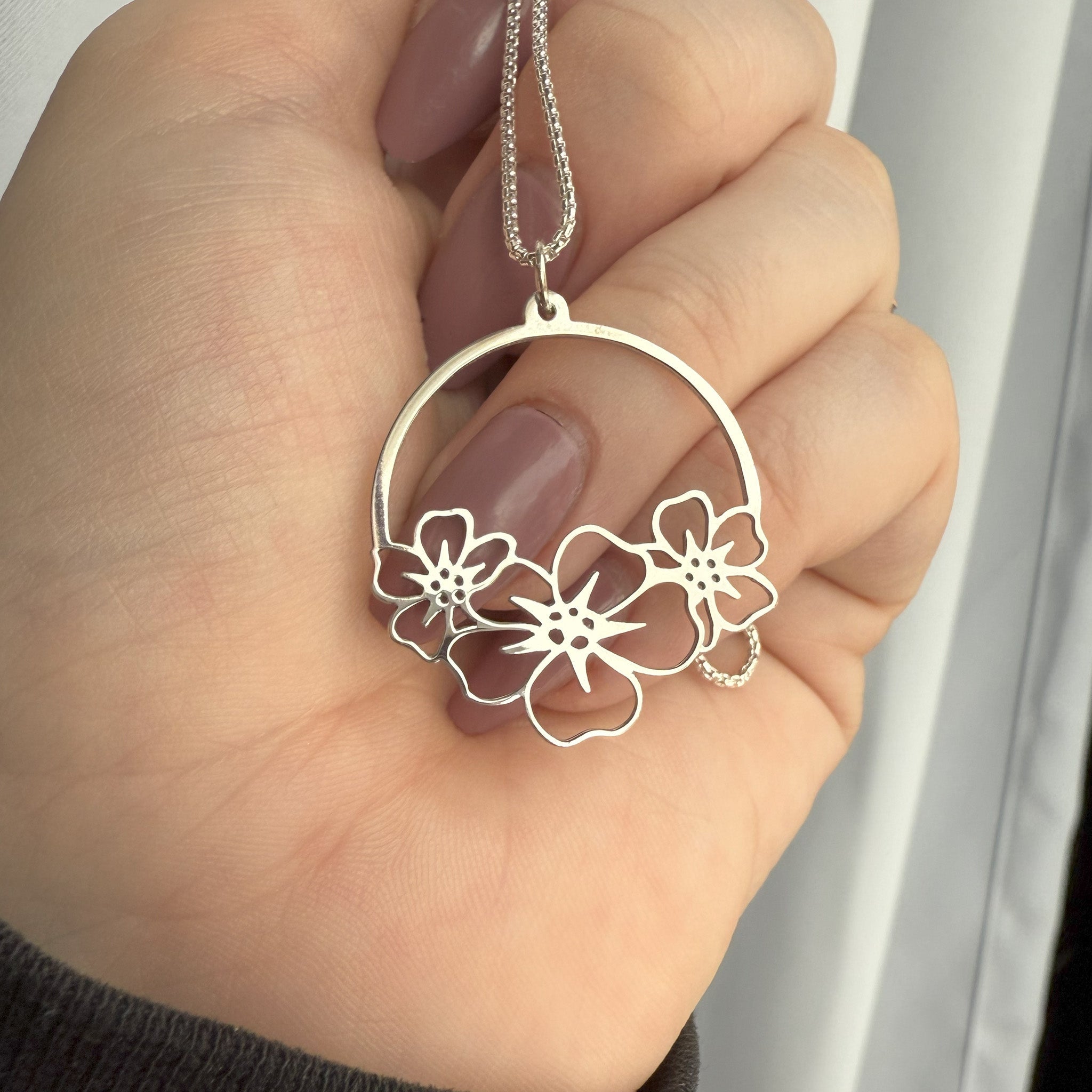 Forget Me Not Pendant – Solaris Forge